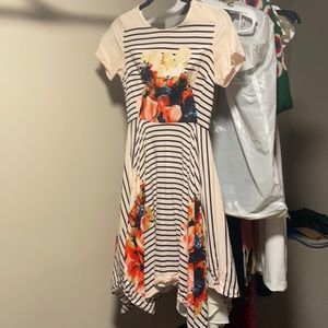 Anthropologie, Coreylynncalter brand, size 4, very good condition